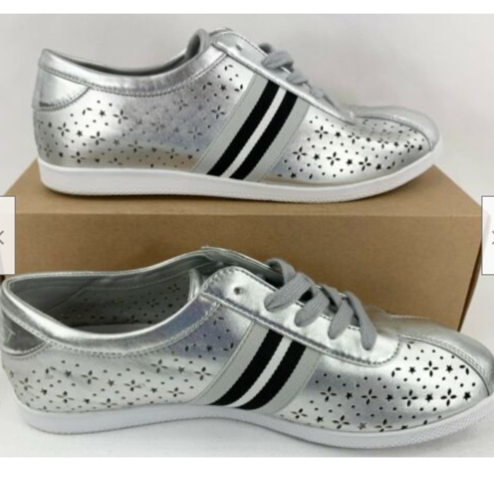 Nine West Women's Raven Lace Up Sneakers